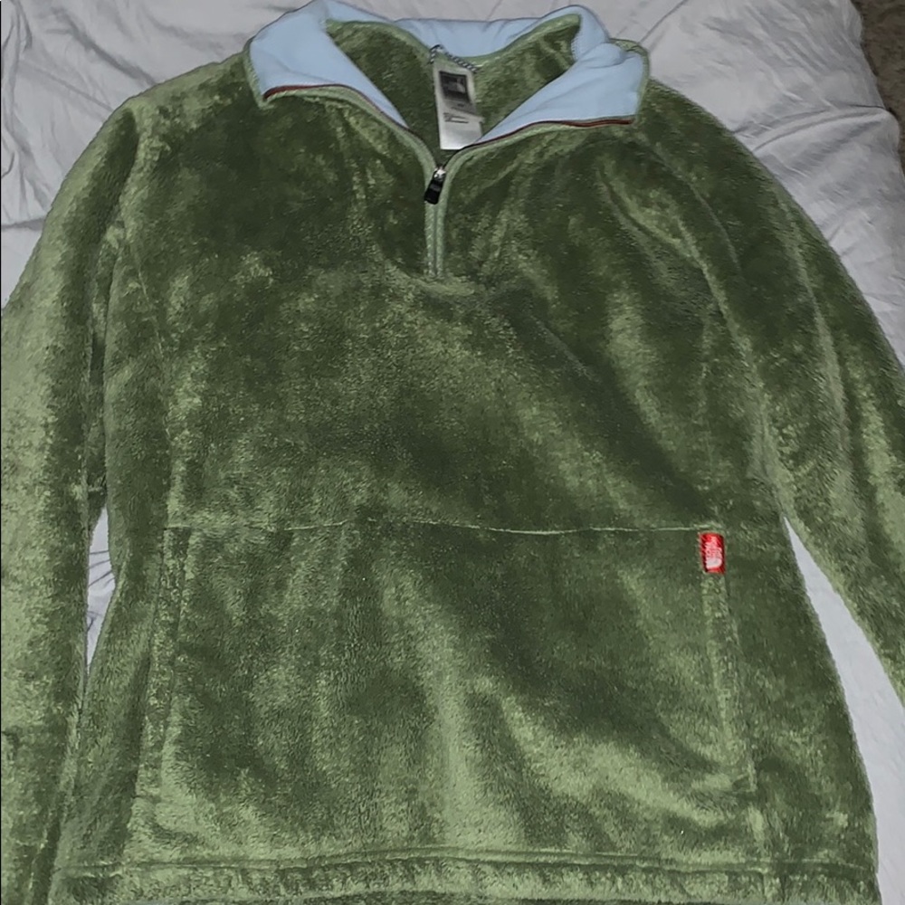 Fuzzy green sweatshirt